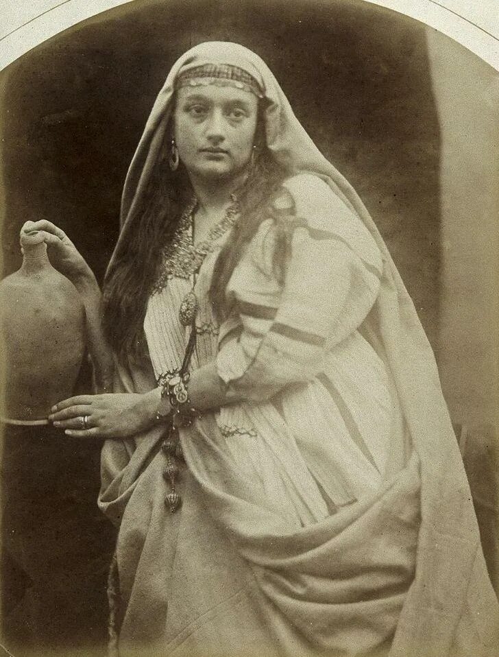 Трагическая героиня. Julia Margaret Cameron (1815-1879). Julia Margaret Cameron Photography.