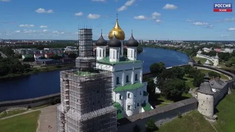 В москве кремль в пскове
