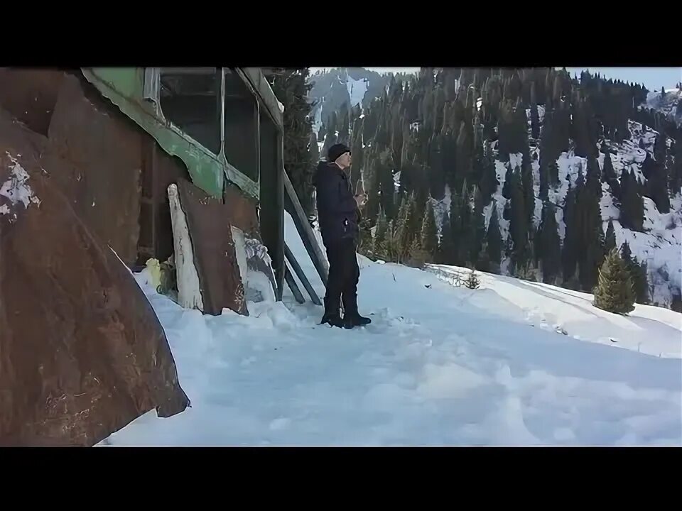 Ночевка в лесу походный оптимист. Походный оптимист дмитрий землянка у реки. Землянка в лесу походный оптимист. Походный оптимист последнее видео 2023. Походный оптимист дмитрий клычков.