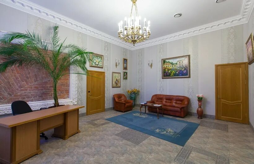 Лавра петербург гостиница. Александро невская лавра гостиница. Старая лаврская гостиница сергиев посад. Старая гостиница лавры сергиев посад. Старая гостиница лавры сергиев посад номера.