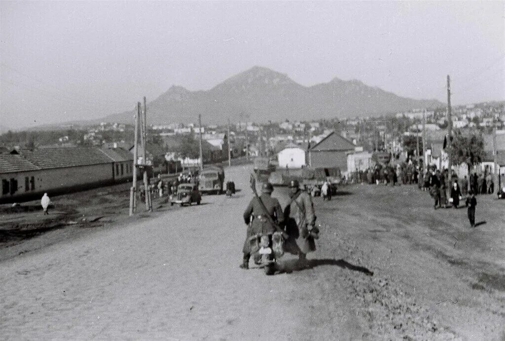 1942-1943 Немцы в Пятигорске. Оккупация Пятигорска в годы Великой Отечественной войны. Пятигорск оккупация немецкая. Пятигорск 1942. Ставропольский край 20 век