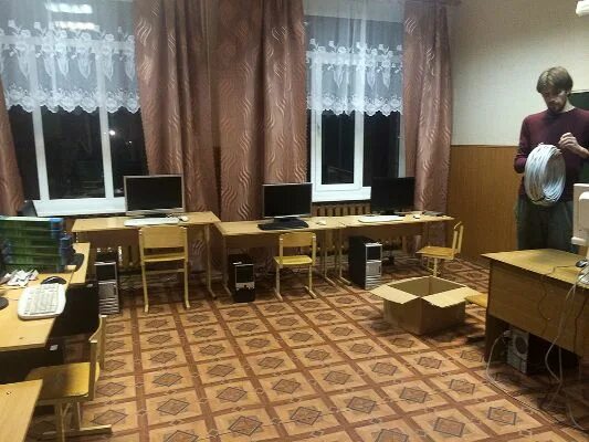 Вышний волочек школа интернат. Волочек школа интернат. Волочек школа интернат. Школа-интернат 2 вышний волочек. Школа 13 вышний волочек.