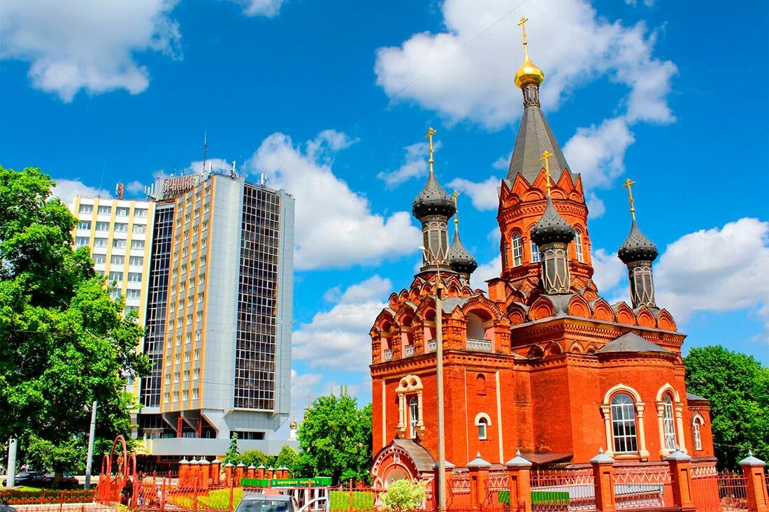 Город брянской. Спасо-Гробовская Церковь. Преображенская Спасо-Гробовская Церковь. Спаса Градовская Церковь в Брянске. Преображенская Церковь \Спасо-Гробовская \ Брянск.