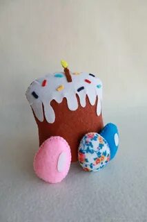 Кулич из фетра