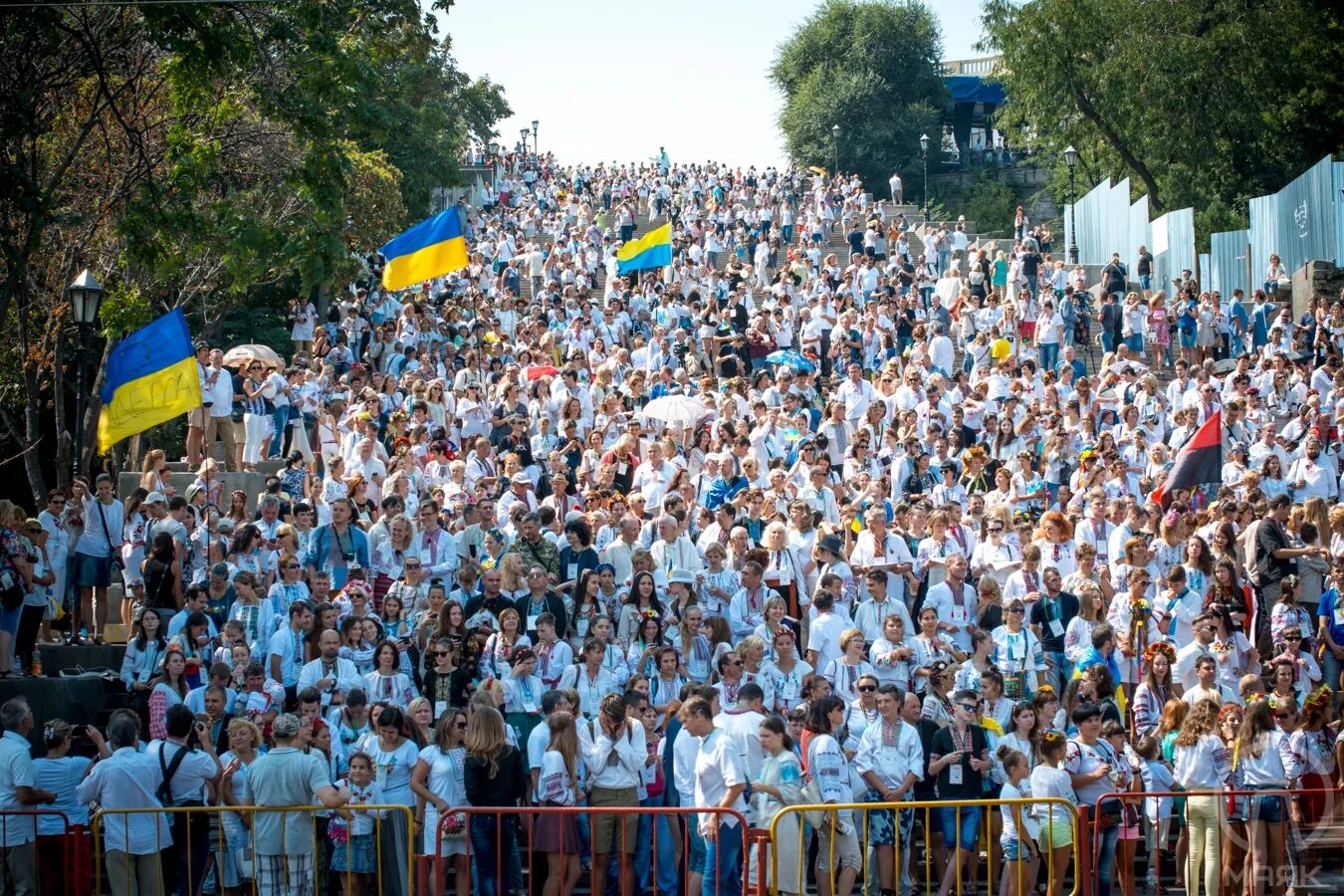 Население одесской. Одесса население 2023. Население Одессы в 2000. Одесса население 2022. Одесса город население.