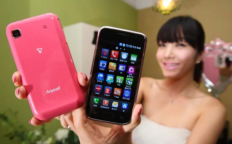 Mobile корейская версия. Samsung Galaxy s23 розовый. Корейские телефоны. Корейские мобильные телефоны. Смартфоны популярные в Корее.