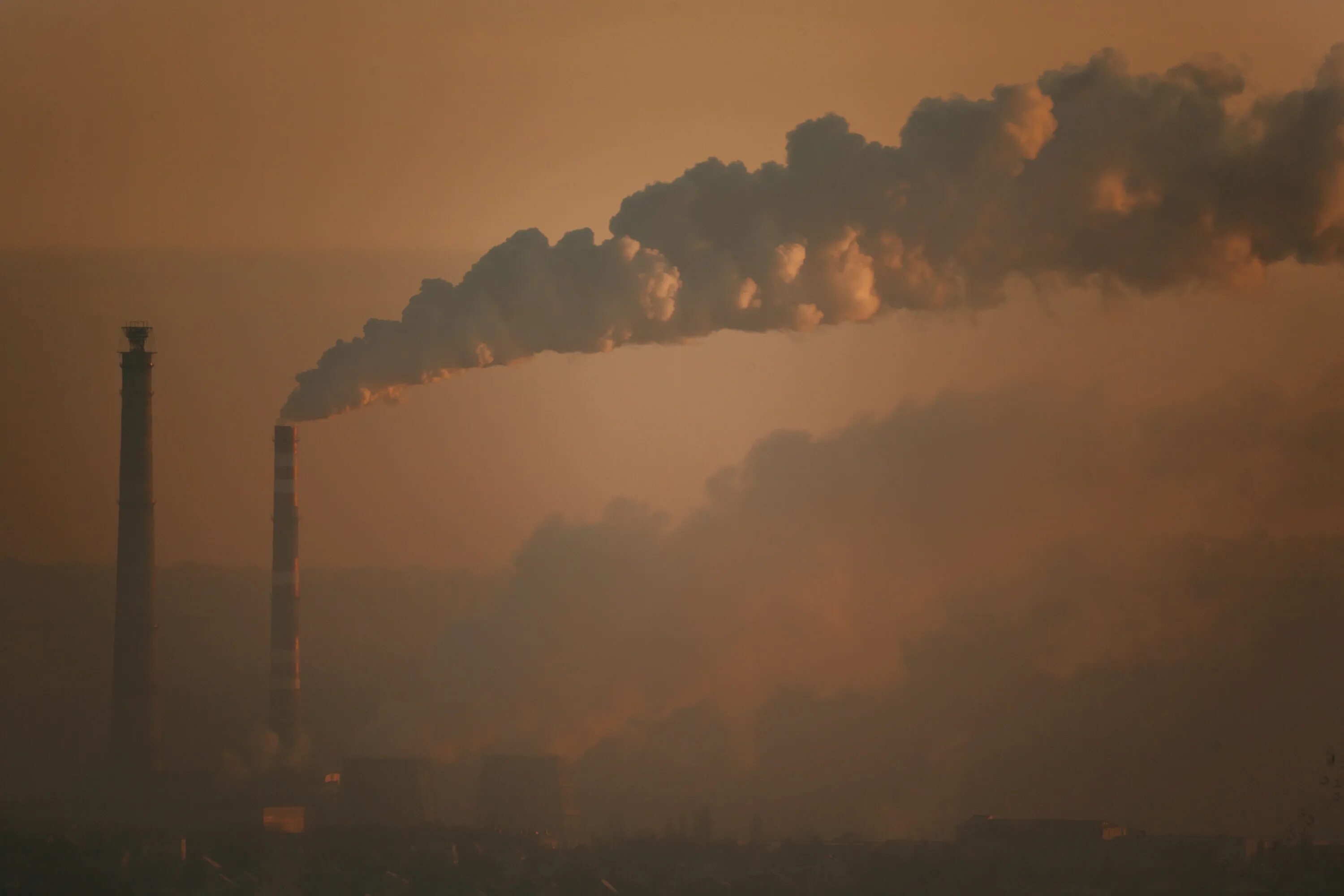 Загрязнение воздуха. Загрязнение воздуха фото. Загрязненный воздух. Режим черного неба.