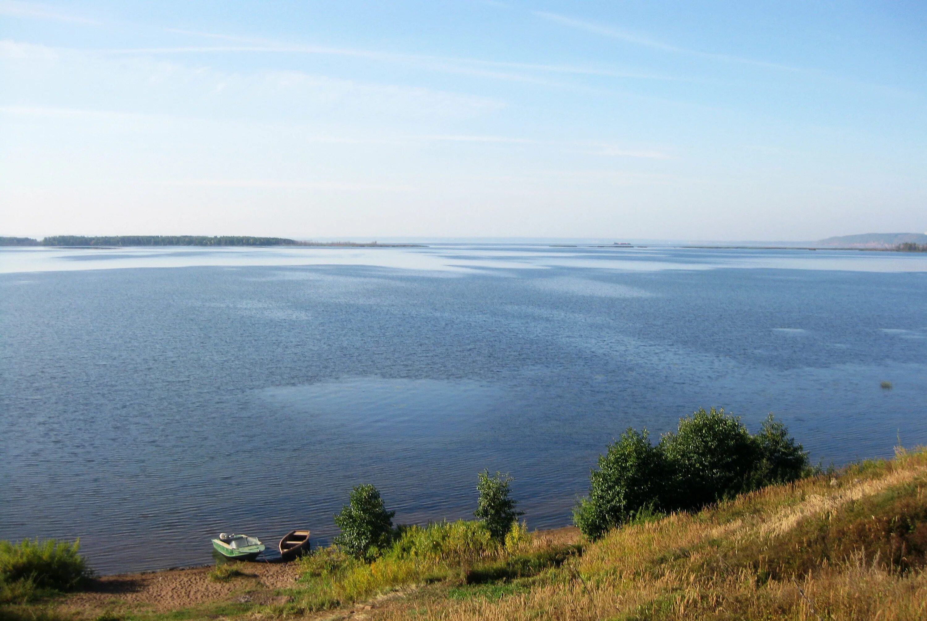 Кама река слова. Река Кама водохранилища. Кама водохранилище Татарстан. Камское водохранилище Пермский край. Река Кама Сарапул.