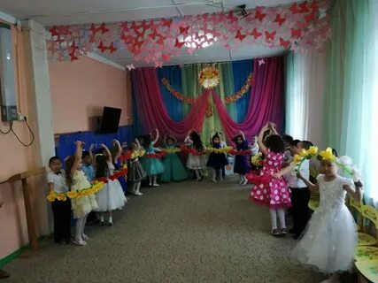Утренники к 8 марту
