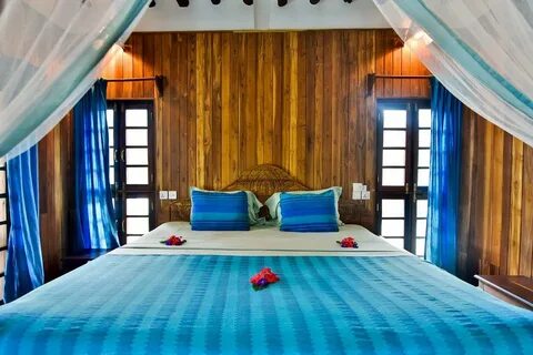 Rocks hotel