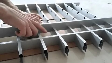 Потолок грильято монтаж