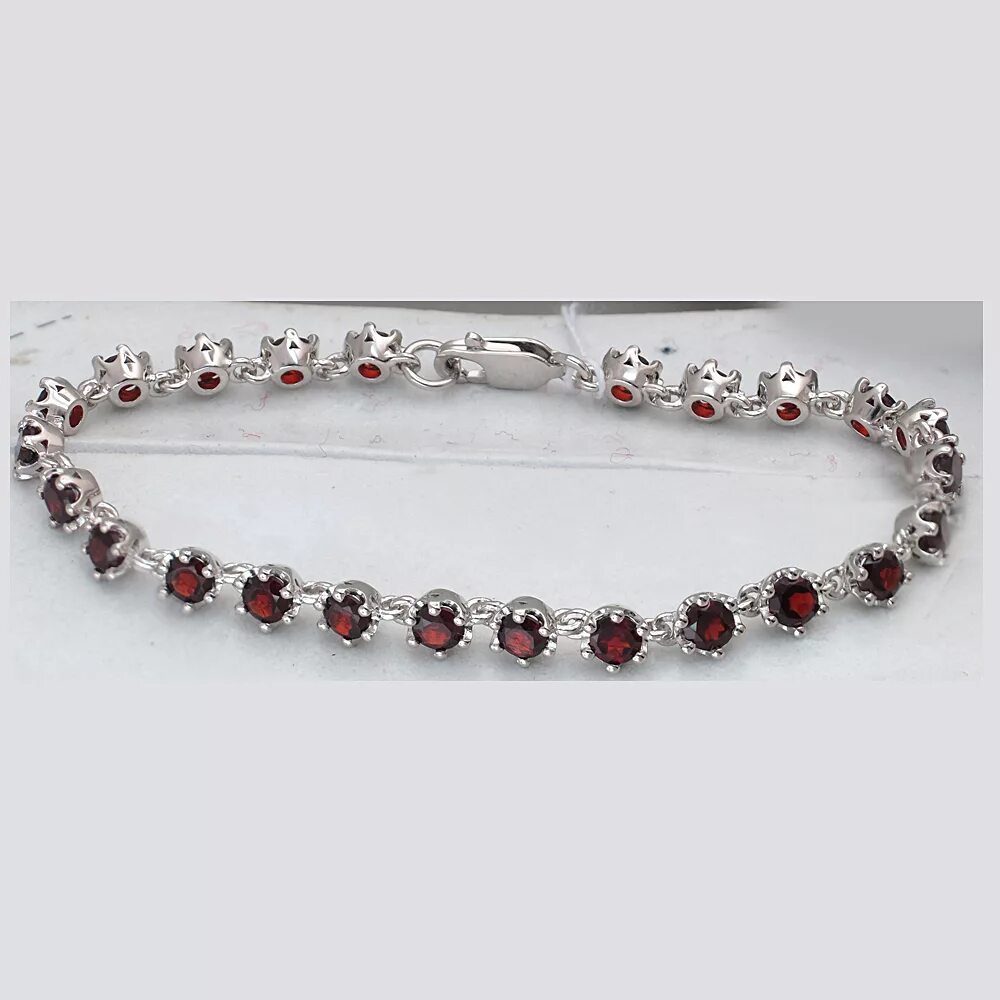 5 l'attrice 53621319. браслет с гранатом из серебра 925 пробы. серебряный браслет женский с гранатом. гранатовый браслет соколов. гранатовый браслет серебро соколов.
