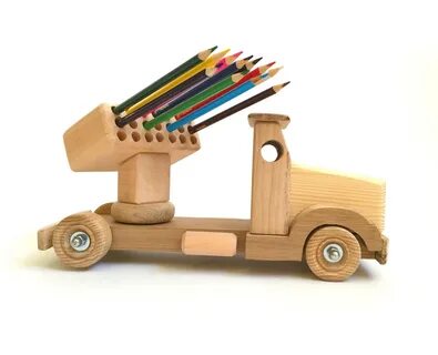Деревянные игрушки для мальчика