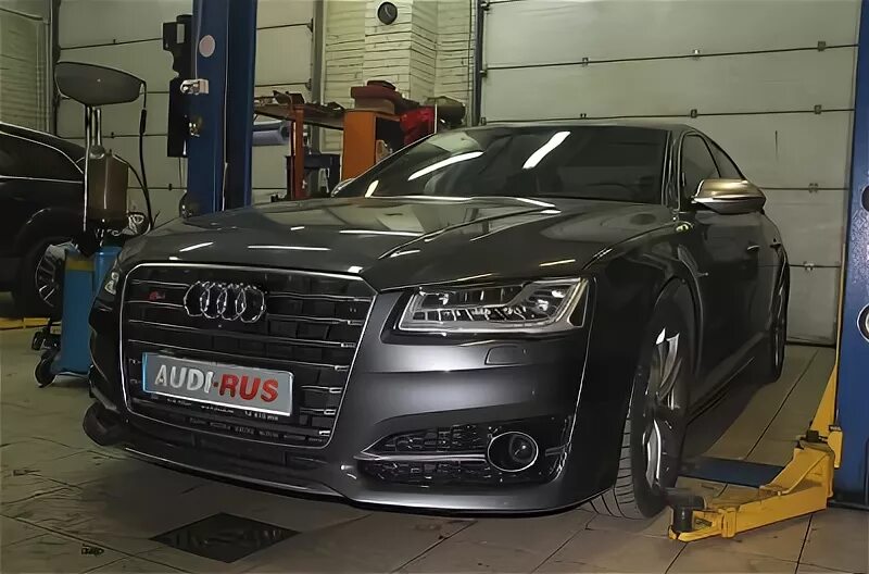 Audi a8l 2010. Ауди а8l 2022. Ауди в автомастерской. Ауди а8 д3. Ауди 8 ремонт.