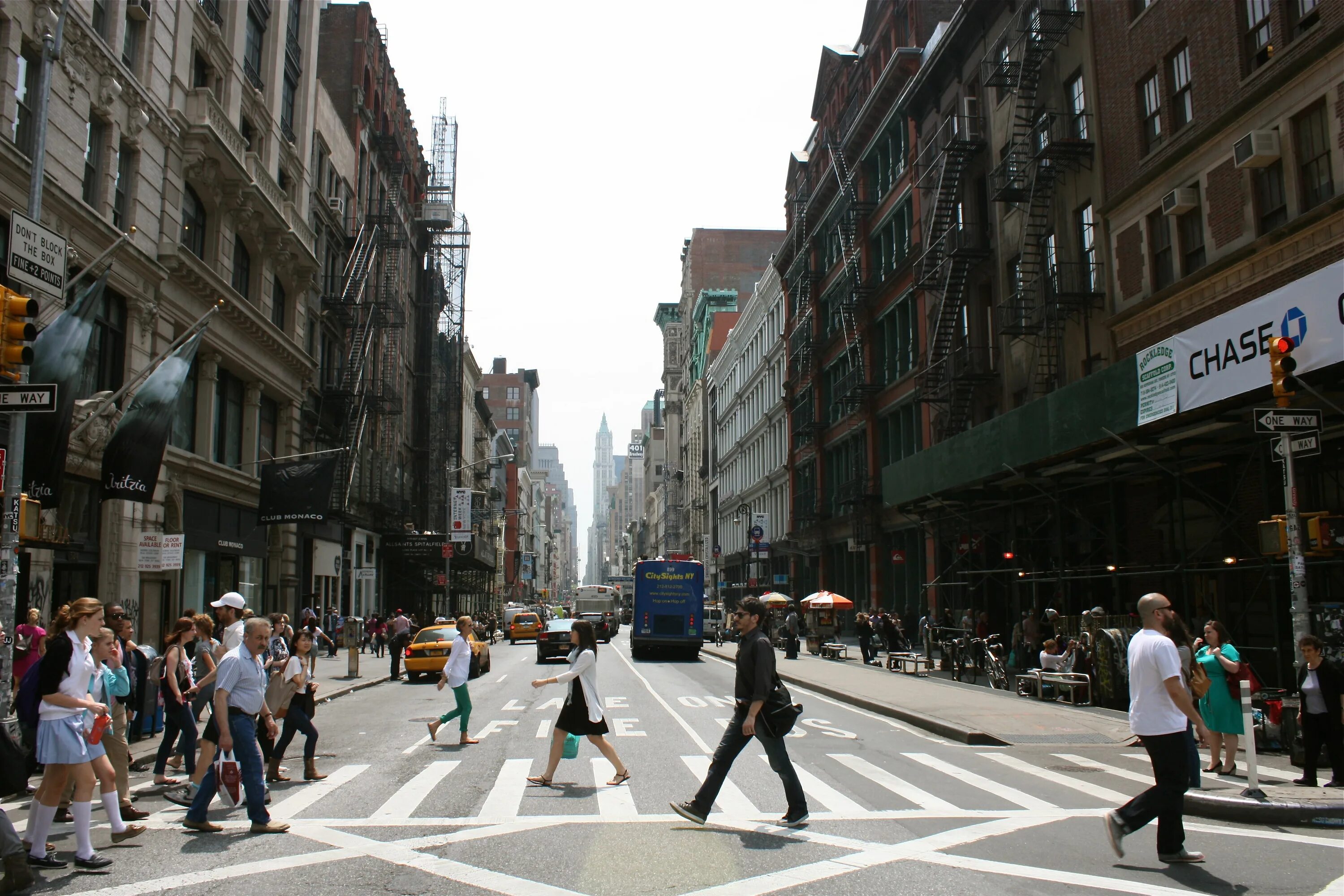 Нью Йорк стрит. New York улицы. Уличная фотография. Стрит фотография. Without color