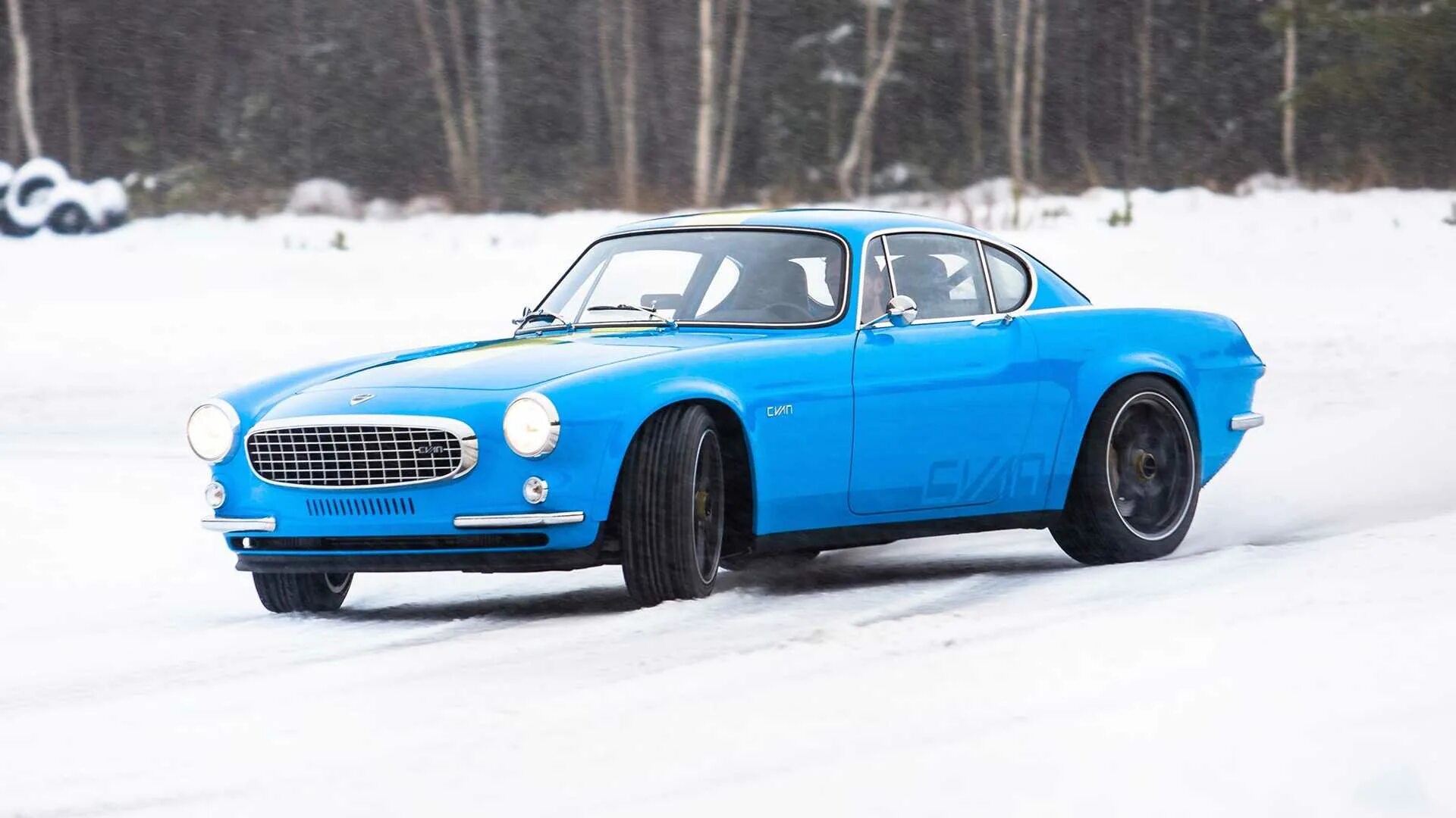 Volvo p1800 Cyan. 2021 Volvo p1800 Cyan. Volvo p1800 Restomod. Racing Volvo p1800.