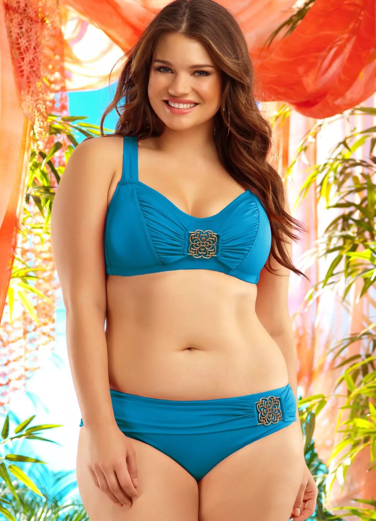 Тара линн в купальнике. Пухлые девочки 12. Пухлая девочка. Толстенькакая девочка подросток. Пухлые девочки 12.