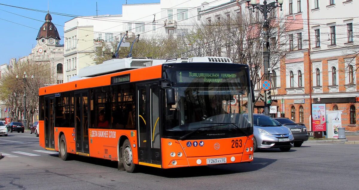 В каком городе выпускают троллейбусы. УТТЗ-6241.01 «горожанин». Троллейбус горожанин. Троллейбус Хабаровск. Общественный транспорт Хабаровска.
