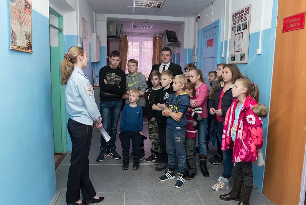 Цвснп самара картинки. Пребывание несовершеннолетних в центре временного содержания. Пребывание несовершеннолетних в центре временного содержания. Центр временной изоляции несовершеннолетних правонарушителей. Центр временной изоляции несовершеннолетних правонарушителей.