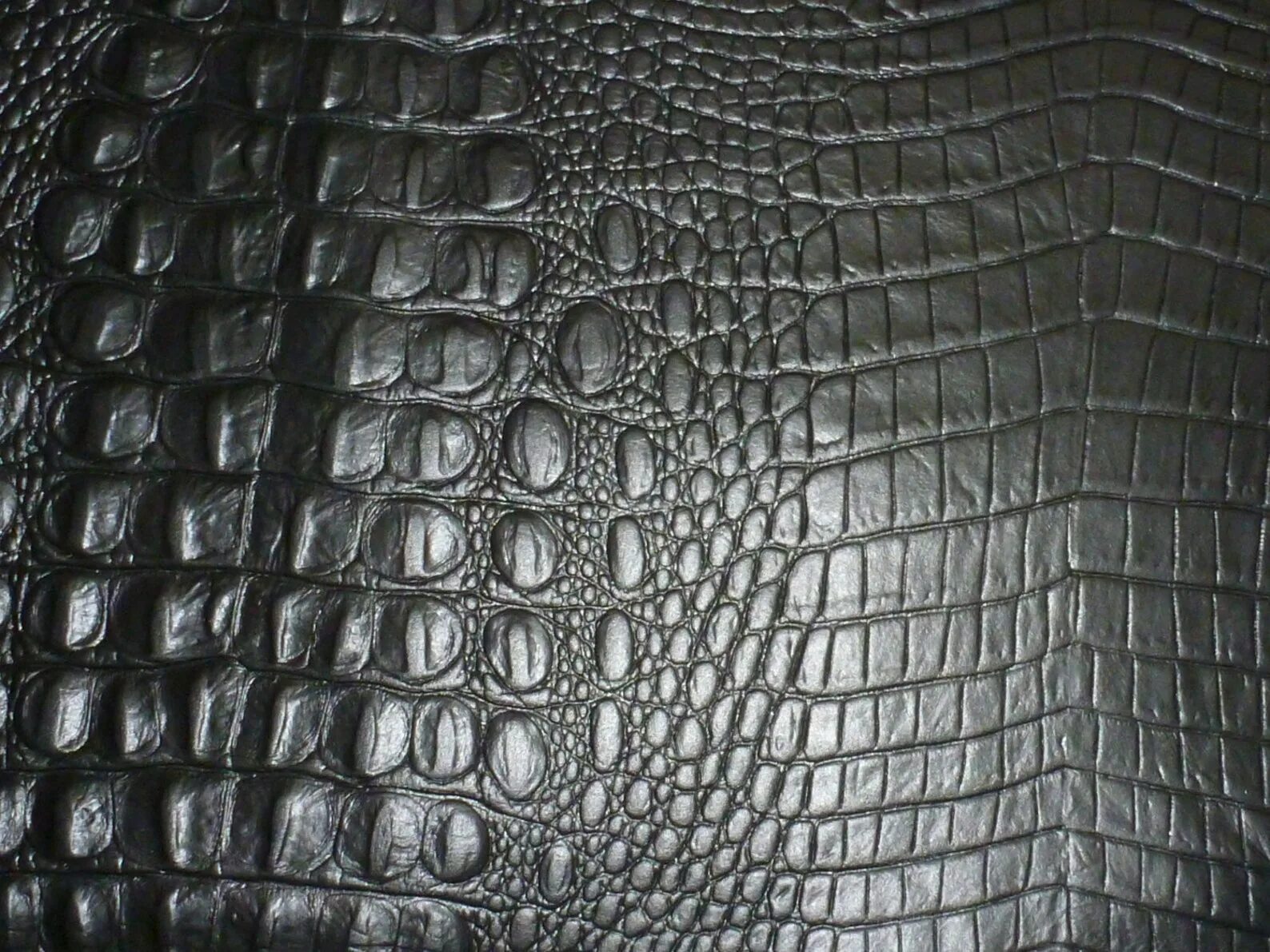 Обои с имитацией кожи. Картье сумка синяя пантера. Black croc анапа. Birkin croco. Black croc анапа.