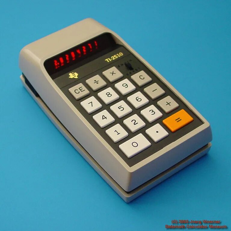 Калькулятор Anita Mark VII. Самый первый калькулятор. Электронный калькулятор. Старый калькулятор. First calculating