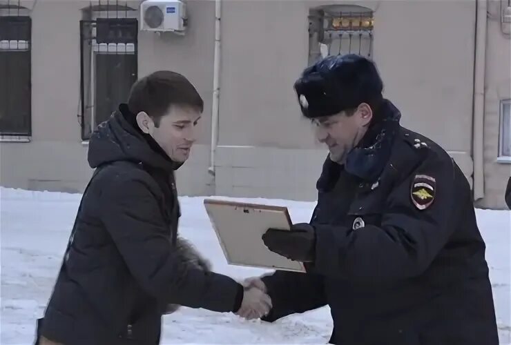 Нужна помощь полиции. Мне нужна помощь от полиции. какие часы дарили за помощь милиции.