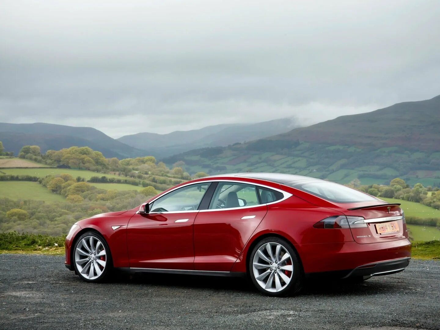 Автомобиль Tesla model s. Tesla model s sedan. Tesla model s p85+. Tesla model седан. Модель s автомобиль
