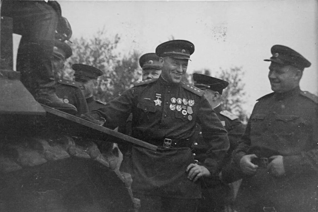 Командующий центральным фронтом