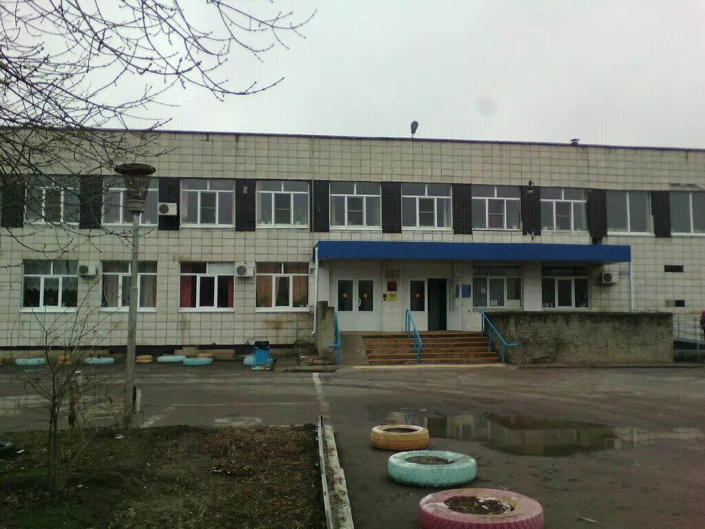 Школа санаторный волгоград. Санаторный жилой комплекс волгоград. Школа 25 волгоград кировский. Школа 25 волгоград кировский. Новая школа в кировском районе волгограда.