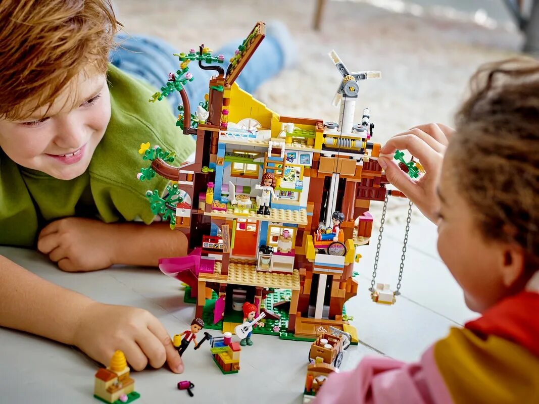 11 дом друзья. Lego friends 41703 дом друзей на дереве. lego 41703. конструктор lego 41703 &quot;дом друзей на дереве&quot;. лего френдс 2025.