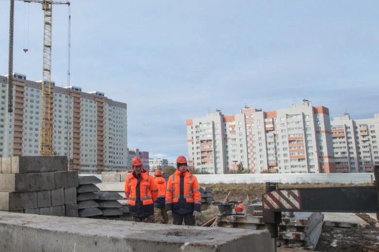 Аварийный жилой фонд переселение. Переселение из ветхого и аварийного жилья Вологда 2020 года. Переселение из ветхого жилья. Видео и фото новых квартир в Карелии для переселения.