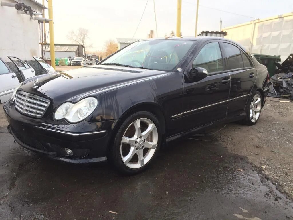 Разборы mercedes. Мерседес с 180 203 кузов. Мерседес с203 2008. Мерседес 203 кузов c 200 черный. Мерседес 203 кузов 2000 года c 200 компрессор 1.8.