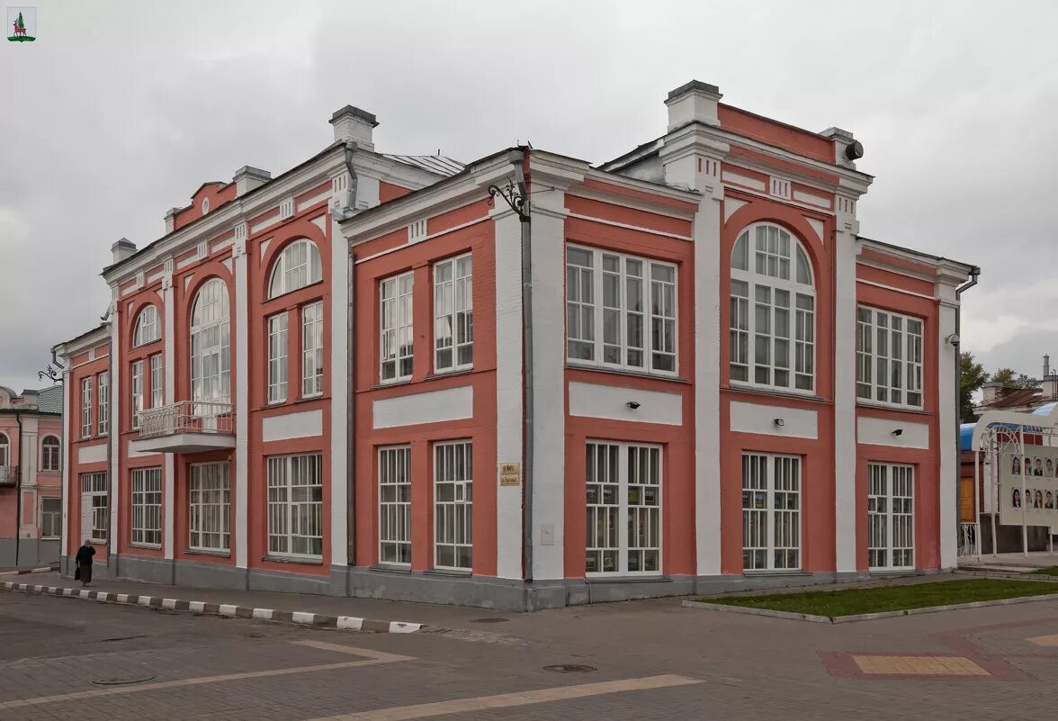 Усадьба купца заусайлова елец. Биржа елец. Город елец улица мира 108. Липецкий центр занятости. Елецкий элеватор елец.