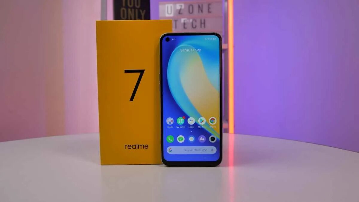 Realme 7. Realme c7. Картинки Realme b9. Картинки на рабочий стол смартфон Realme c11.