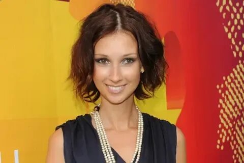 Әкесінің қызын жалап жатқан секс видеосы