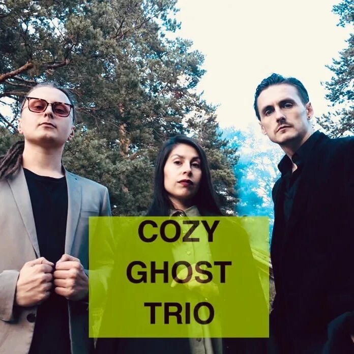 Трио екатеринбург. Группа cozy Soft. Призрак cozy. Cozy Ghost – это вокальное трио.