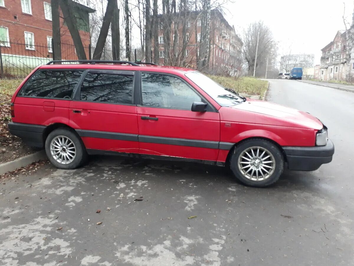 Vw passat b3 1990 седан. Volkswagen passat 90 годов. Volkswagen passat 90 года. фольксваген пассат 90 года седан. Volkswagen passat 90 года.