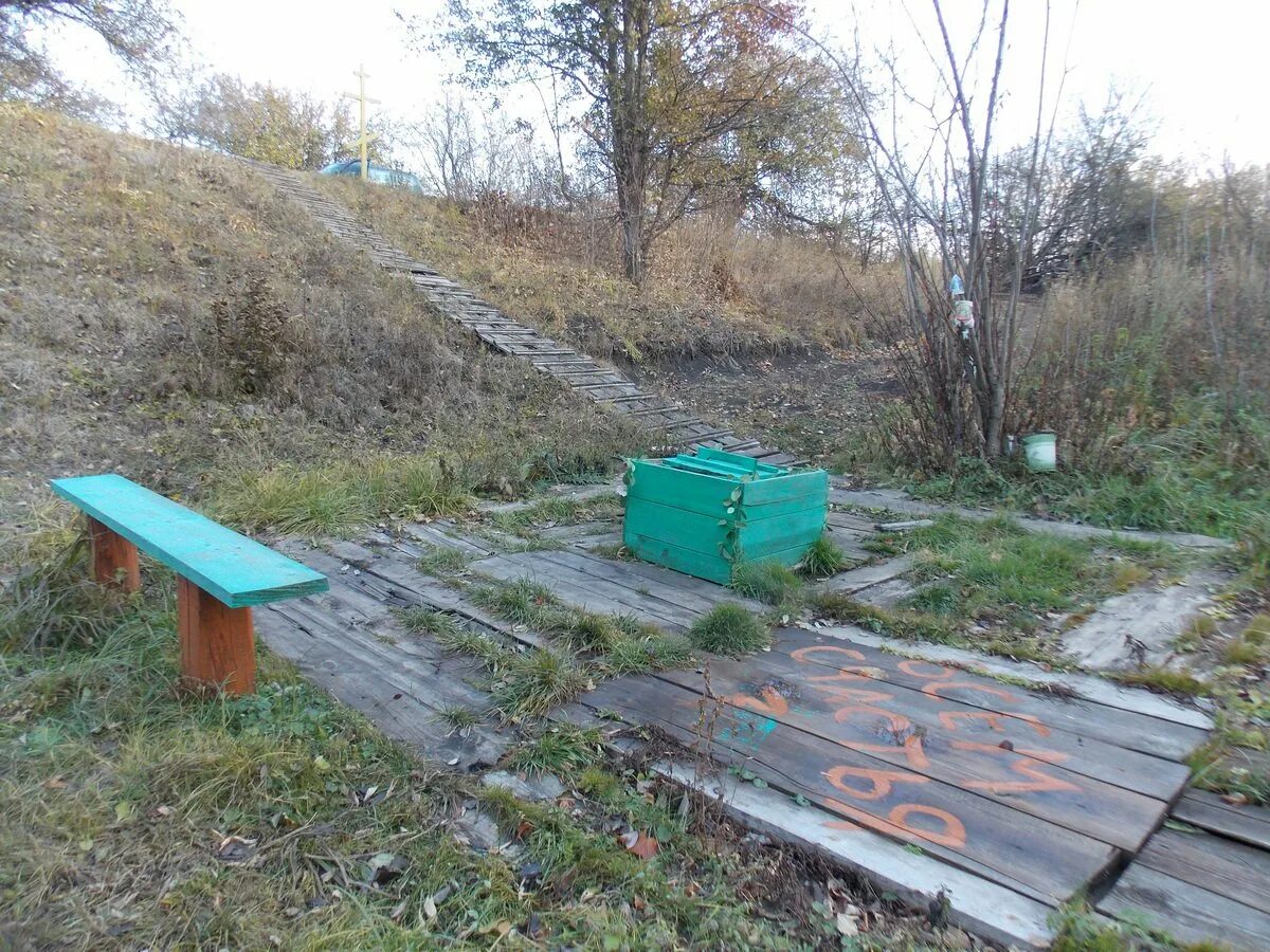 Погода чесменка бобровский. Деревня белянино. Парк в чесменка бобровский. Воронежская область село чесменка. Воронежская область село чесменка.