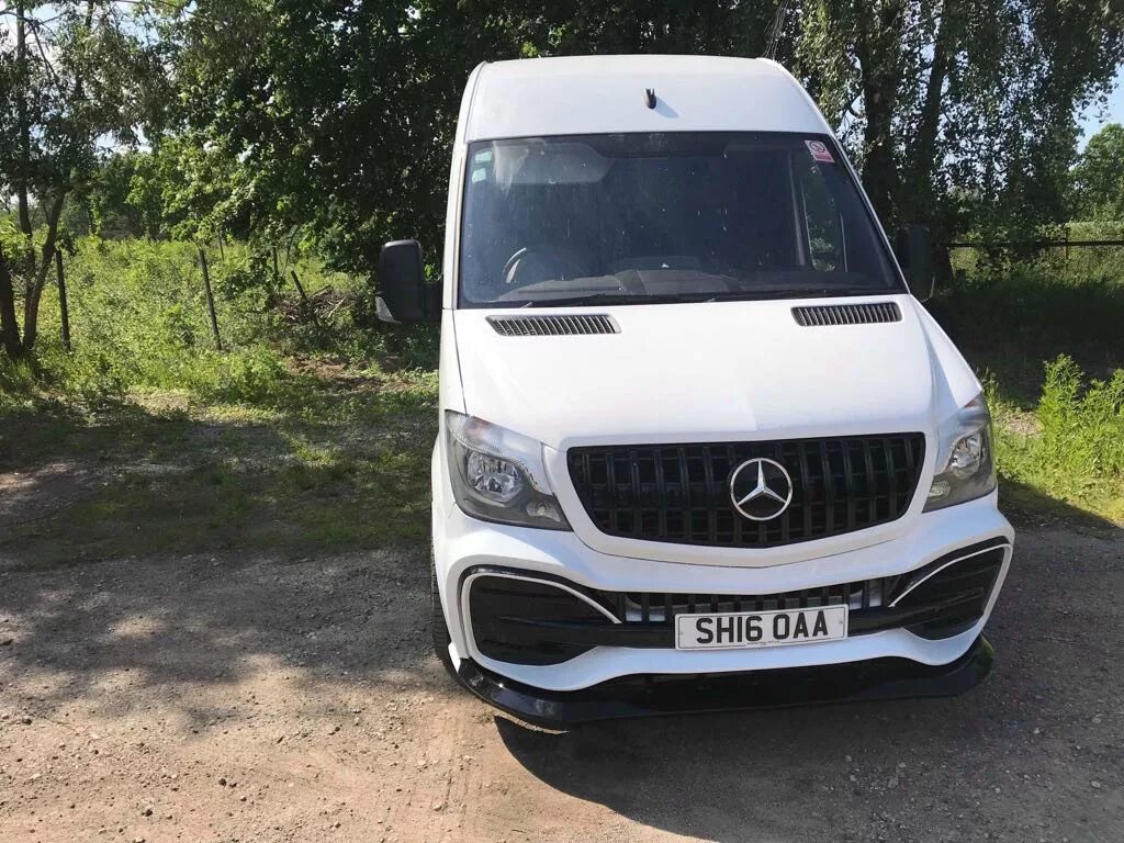 Спринтер 906 авито. Мерседес Спринтер 906 кузов. Mercedes Benz Sprinter Tuning 906. Обвес на Мерседес Спринтер 906. Мерседес Спринтер 906 Рестайлинг.