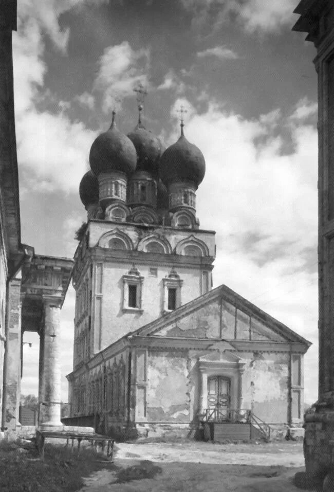 история одного из местных храмов. смоленская область церкви 19 век. троицкий собор чаплыгин разрушенный собор. село зеленец сыктывдинского района. история одного из местных храмов.