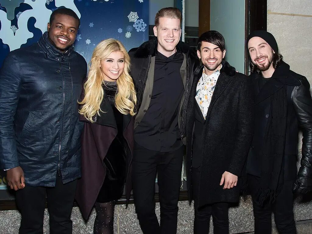 Группа pentatonix. Пентатоникс 2022. Пентатоникс состав. Акапелла группа pentatonix. Группа pentatonix.