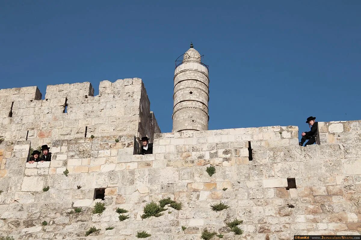 Башня давида. Башня Давида Иерусалим. Цитадель Давида. Иерусалим старый город башня Давида. Башня Давида Иерусалим Луна.