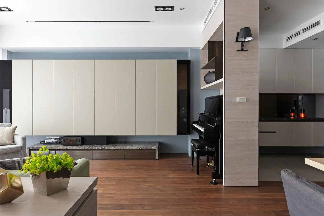 Функциональный кухонный гарнитур. Многофункциональная спальня. Дизайнерские решения в интерьере. Современным и функциональным. Современным и функциональным.