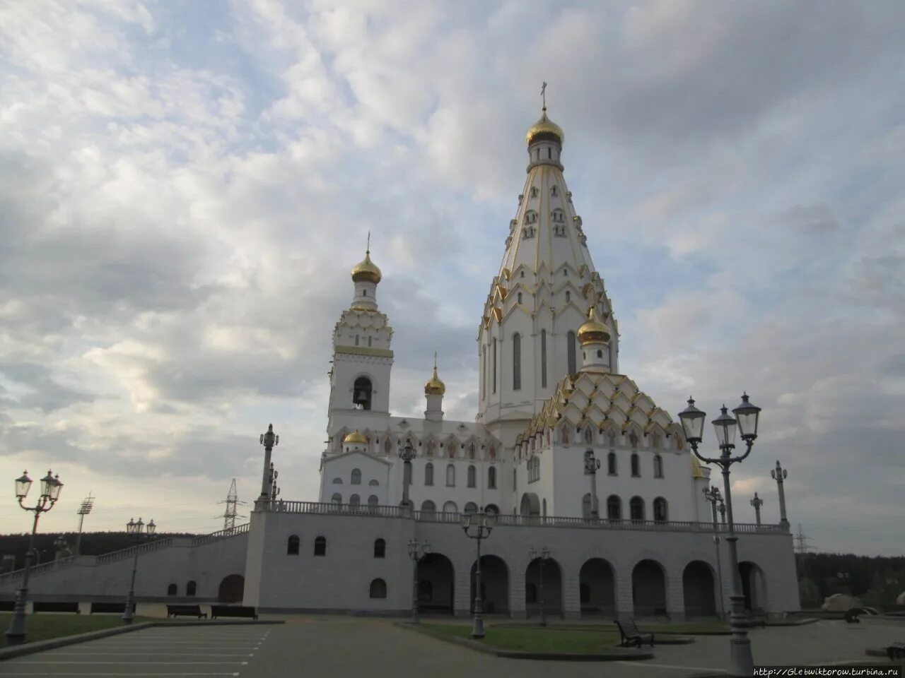 Минск всесвятцкая Церковь. Храм всех святых Всехсвятская Церковь. Всехсвятская Церковь Белоруссия. Беларусь Минск храм всех святых. Приходы минска