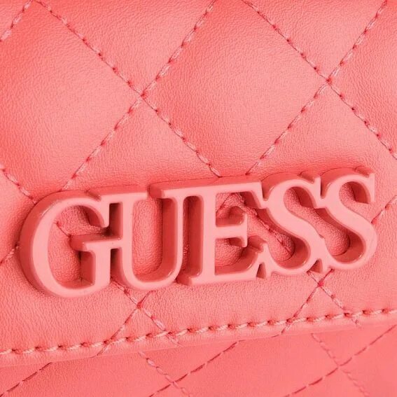 Guess. Бренд Гуес. Guess Саратов. Guess заставка.