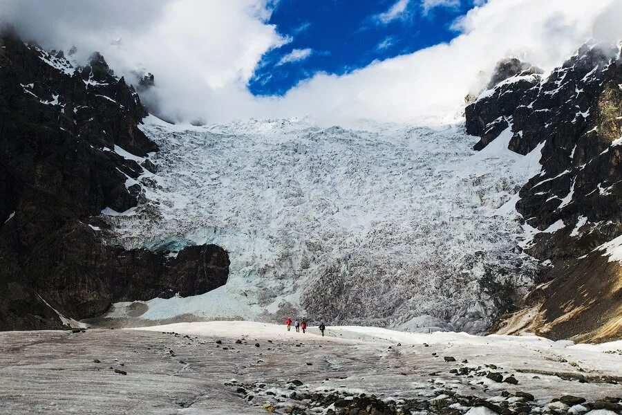 кавказские горы ледник кубай. безенгийская стена ледник. кавказ какой ледник. нивальный пояс кавказа. ледники кавказа.