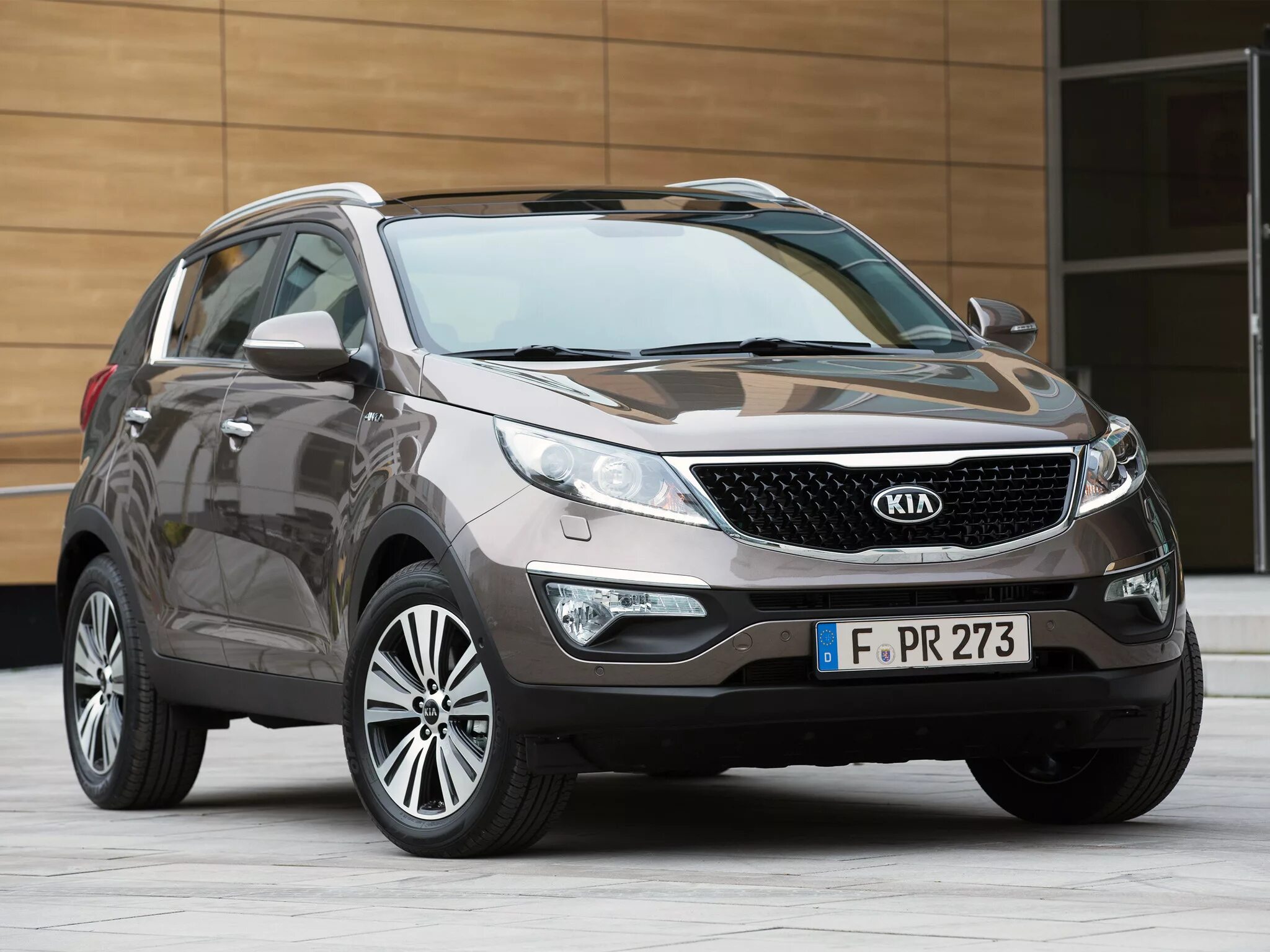 Kia sorento 2015. 2. Kia sorento гибрид. Kia sorento 2014. Авто кия дизель.