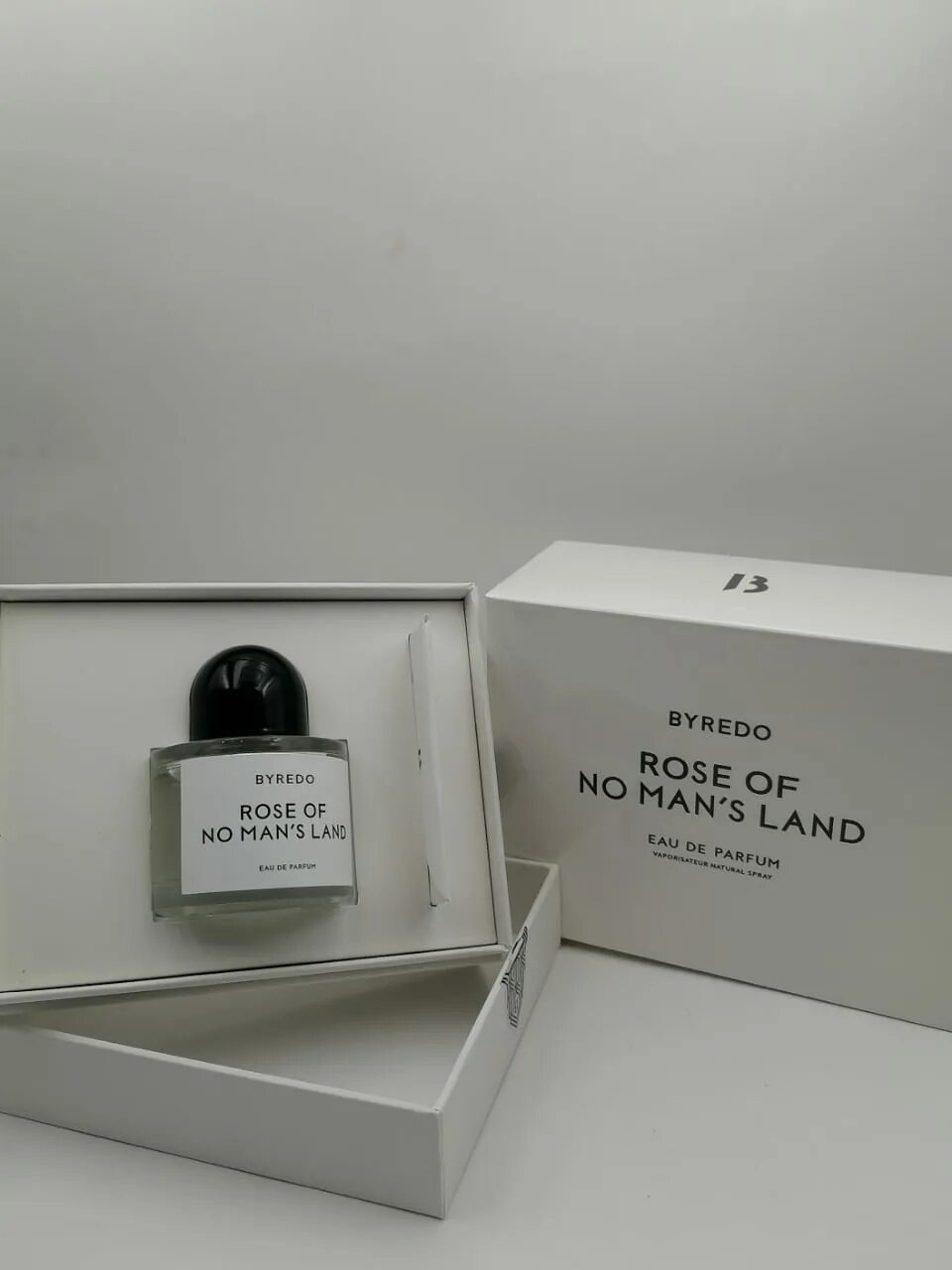 Byredo rose noir eau de parfum, 100 ml. Byredo rose of no man's. Byredo rose of no man's land eau de parfum. Byredo rose of no man's land eau de parfum. Byredo blanche.