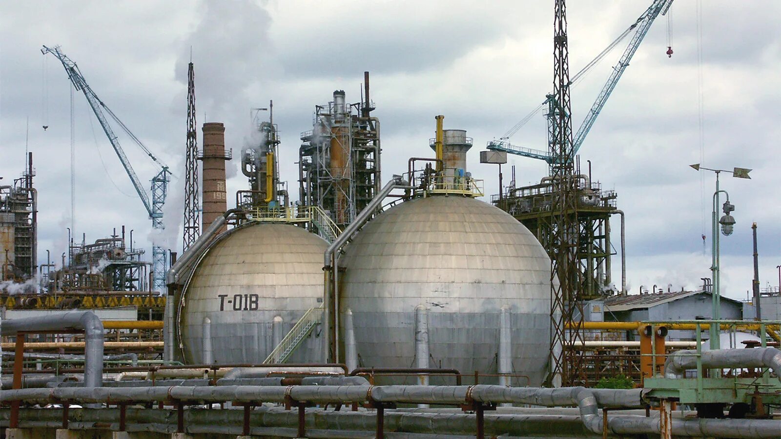 хим самара. завод синтез каучук воронеж. тольятти завод. экономика самарского края. завод сибур тольятти.