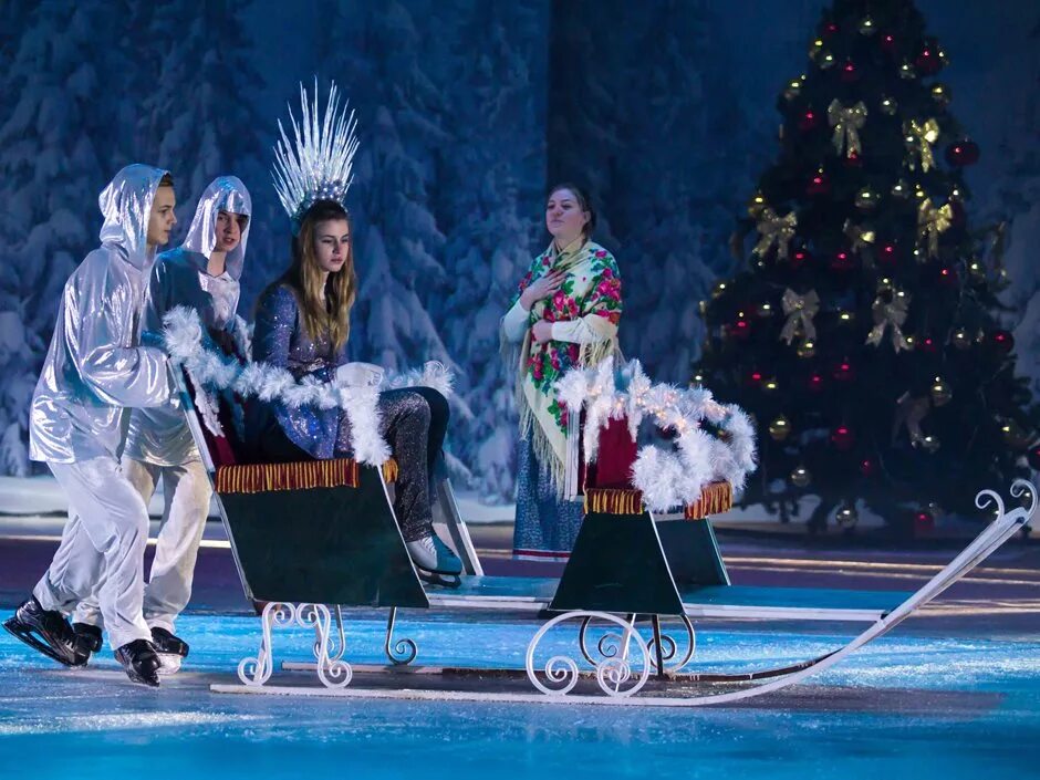 илья авербух ледовое шоу волшебник страны оз. ледовое шоу снежная королева в туле. ледовое шоу снежная королева ильи авербуха. снежная королева авербух ледовое шоу. снежная королева авербух ледовое шоу.